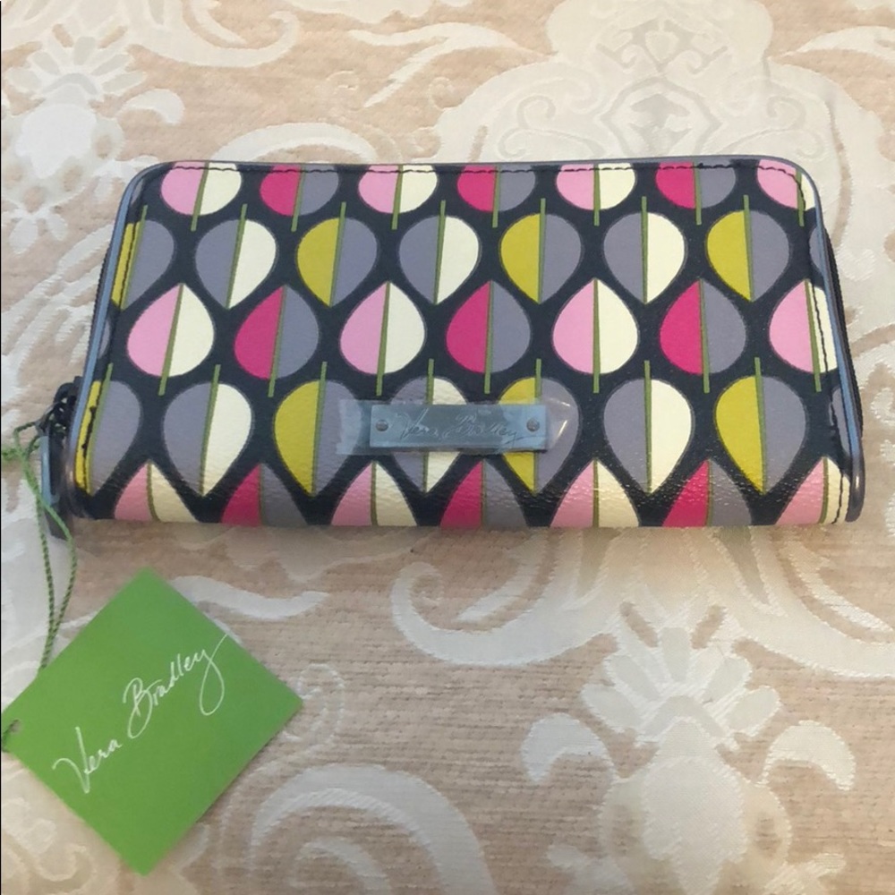 Vera Bradley Accordion Zipper Wallet
